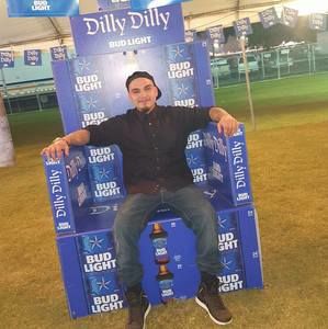 Meet your Posher, Justin